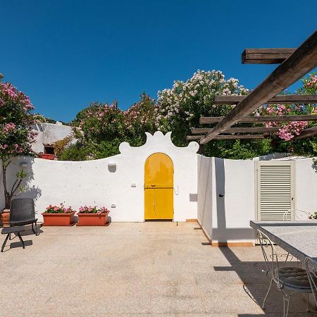 Вилла Relais Baia Di Nelson Порто-Рафаэль Экстерьер фото